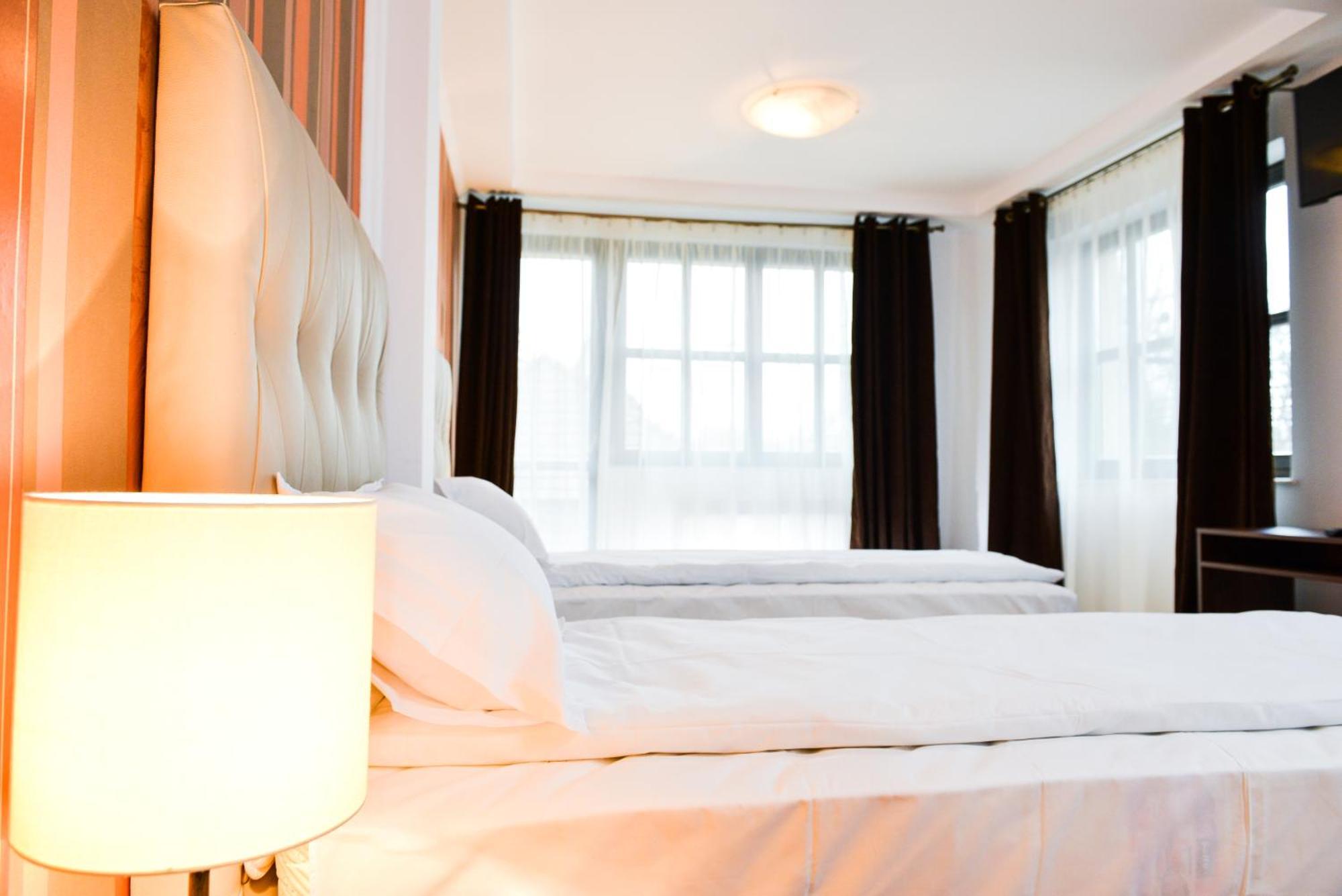 Park House Hotell Dej Rom bilde